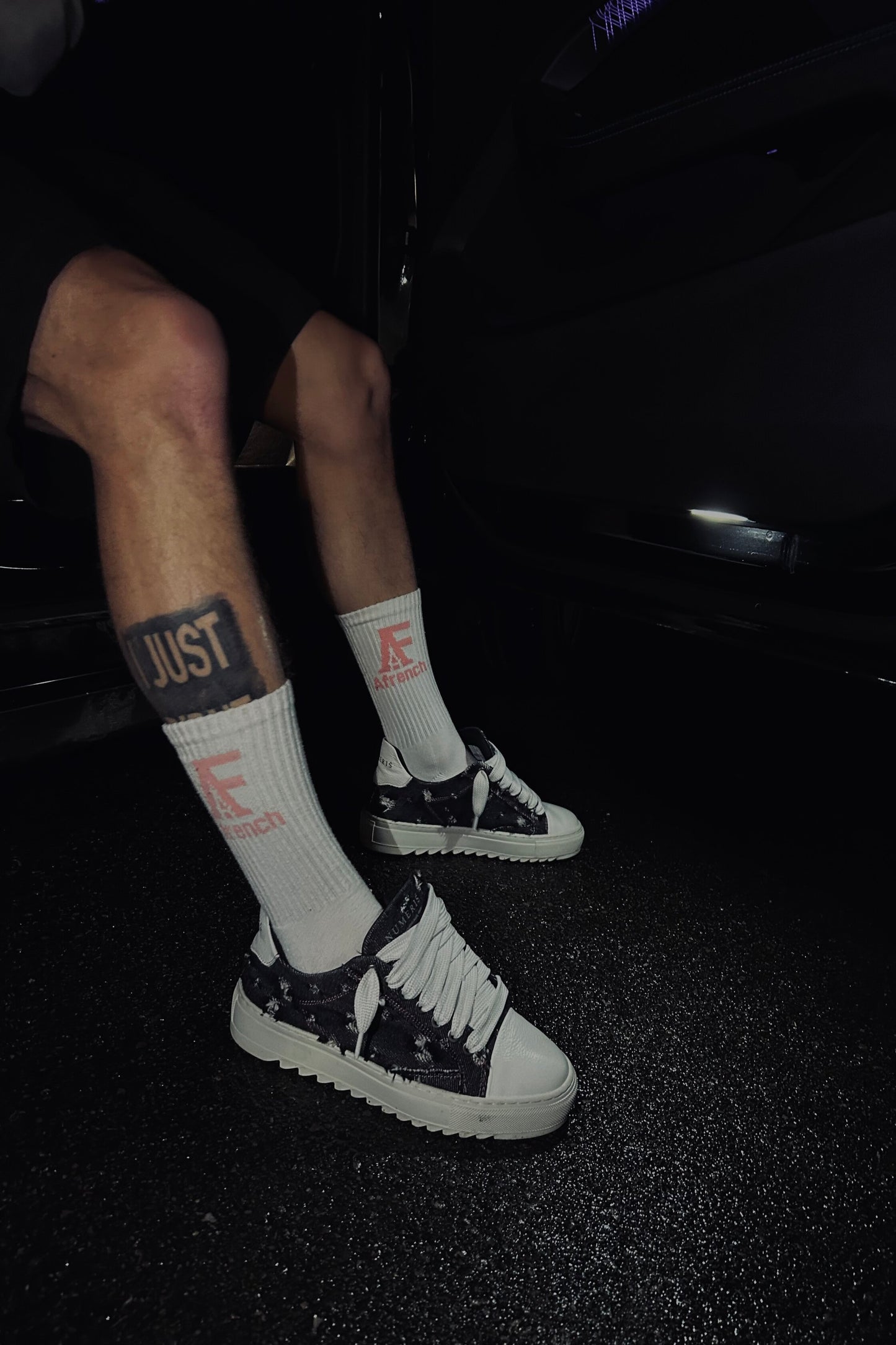 Afrench "socks"