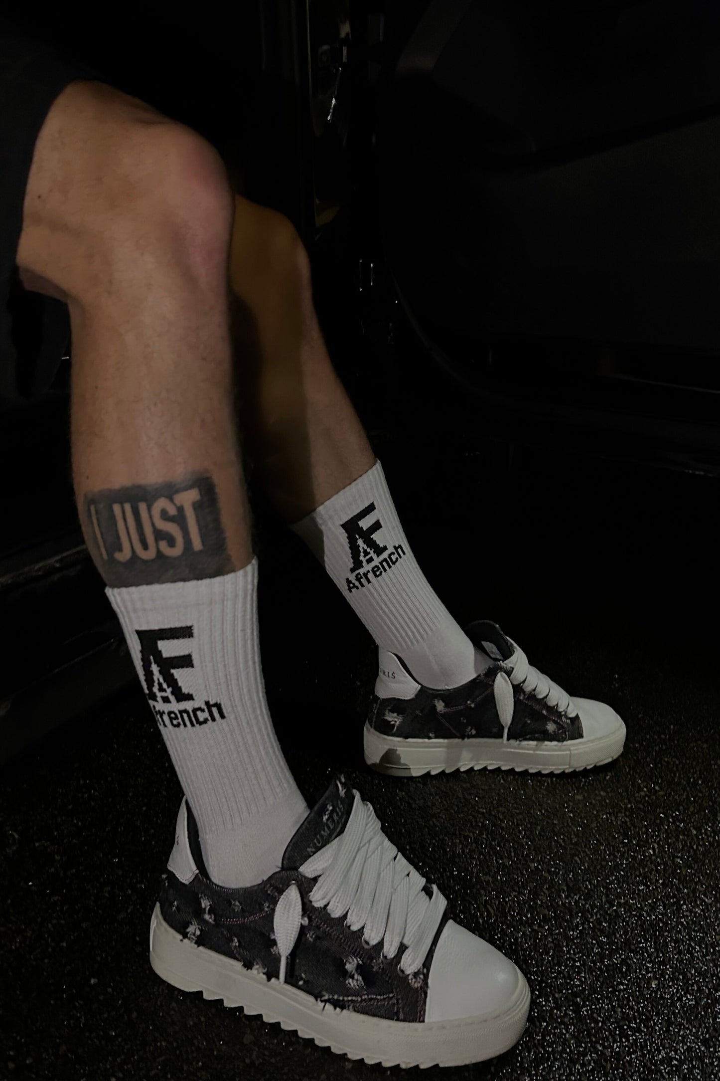 Afrench "socks"